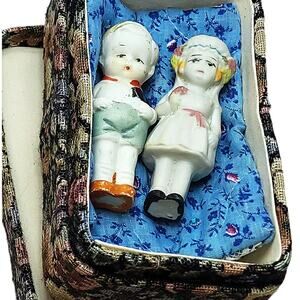 3.5" Vintage Frozen Charlotte & Frozen Charlie in Upholsery Box w/Lid Made Japan